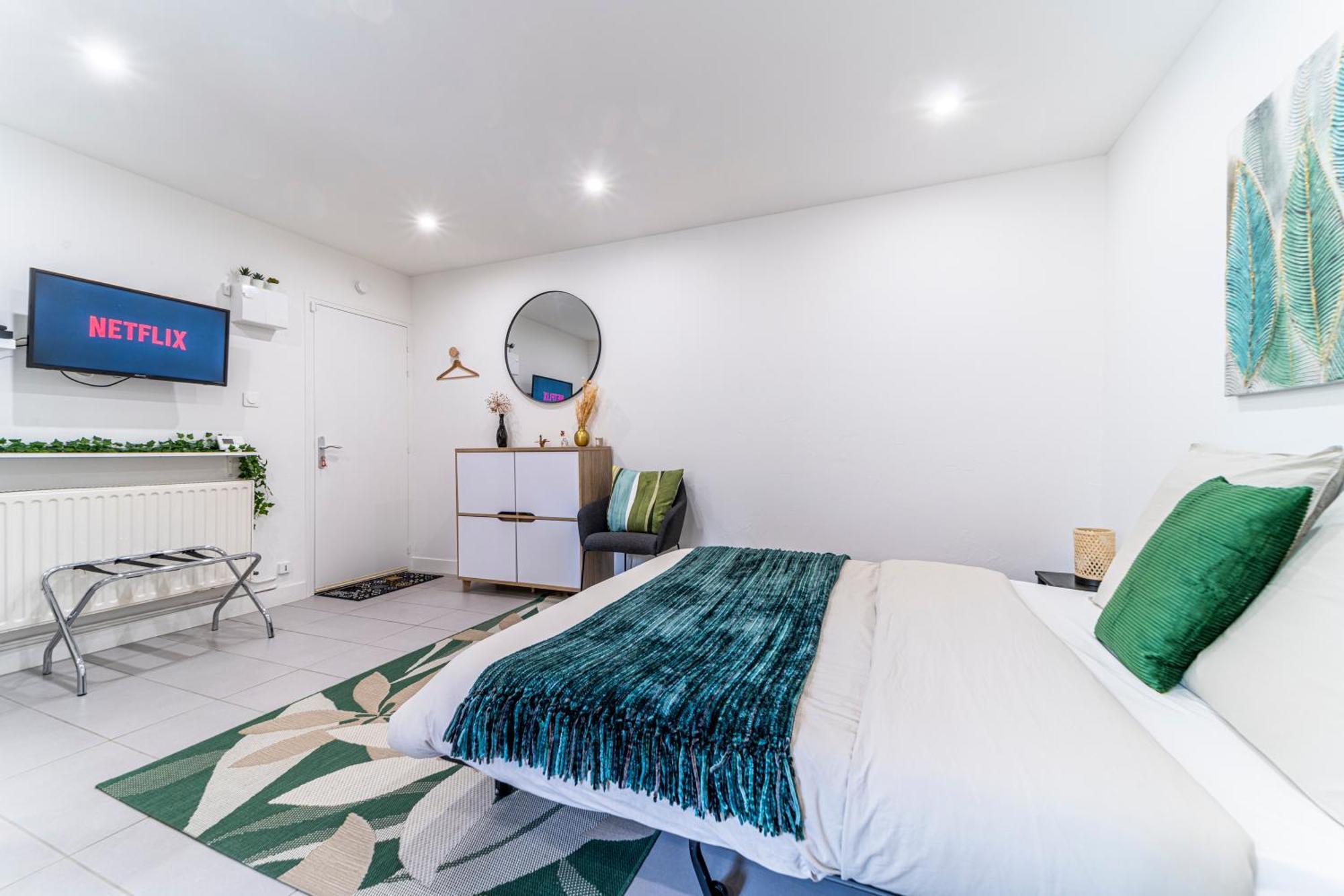 Le Cosy - Free Parking - Proche Gares Lille - Netflix - Wifi Apartment Mons-en-Baroeul Luaran gambar